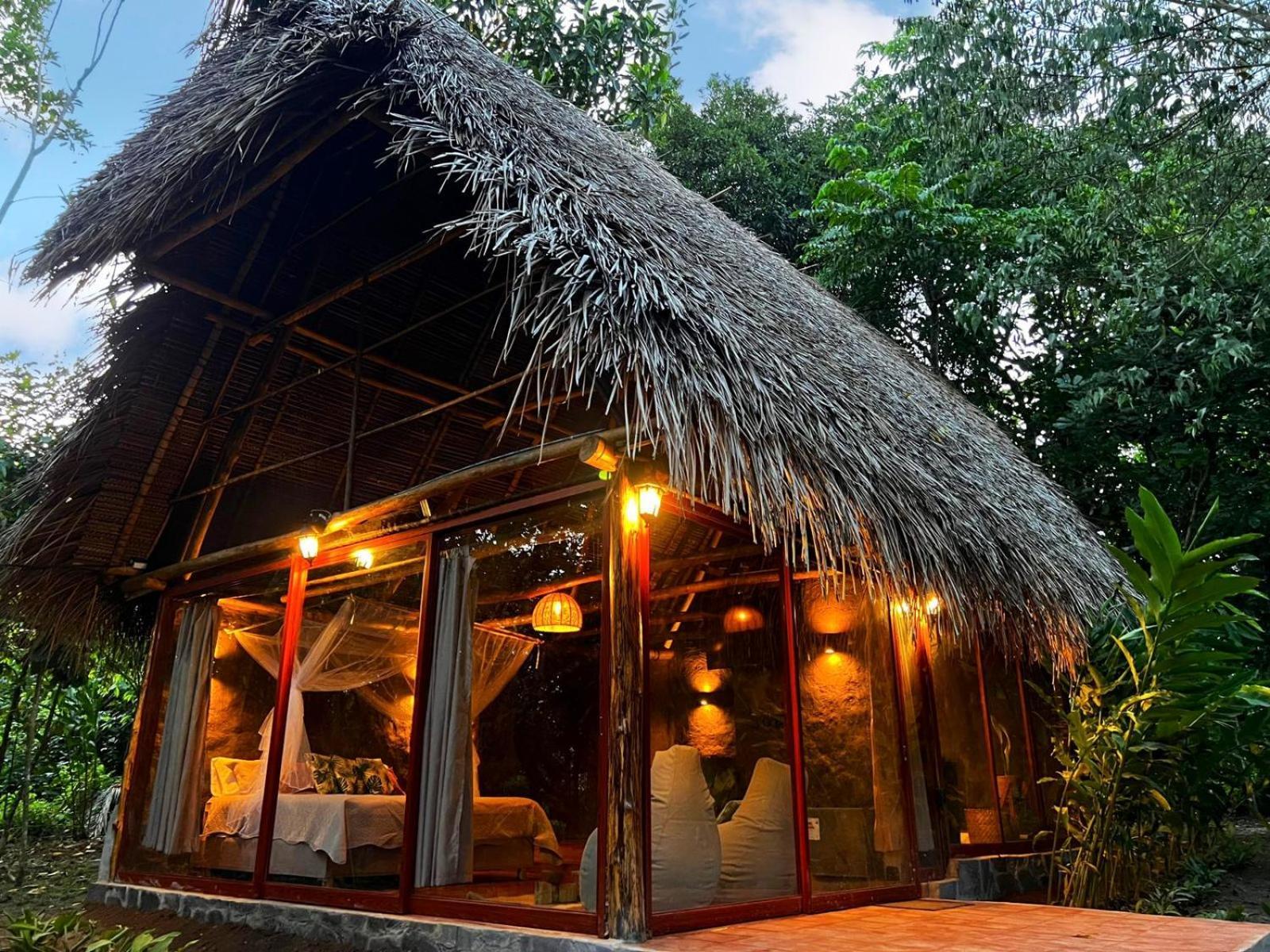 Exclusiva casa de selva en Yanashpa Village - Tarapoto Habitación foto